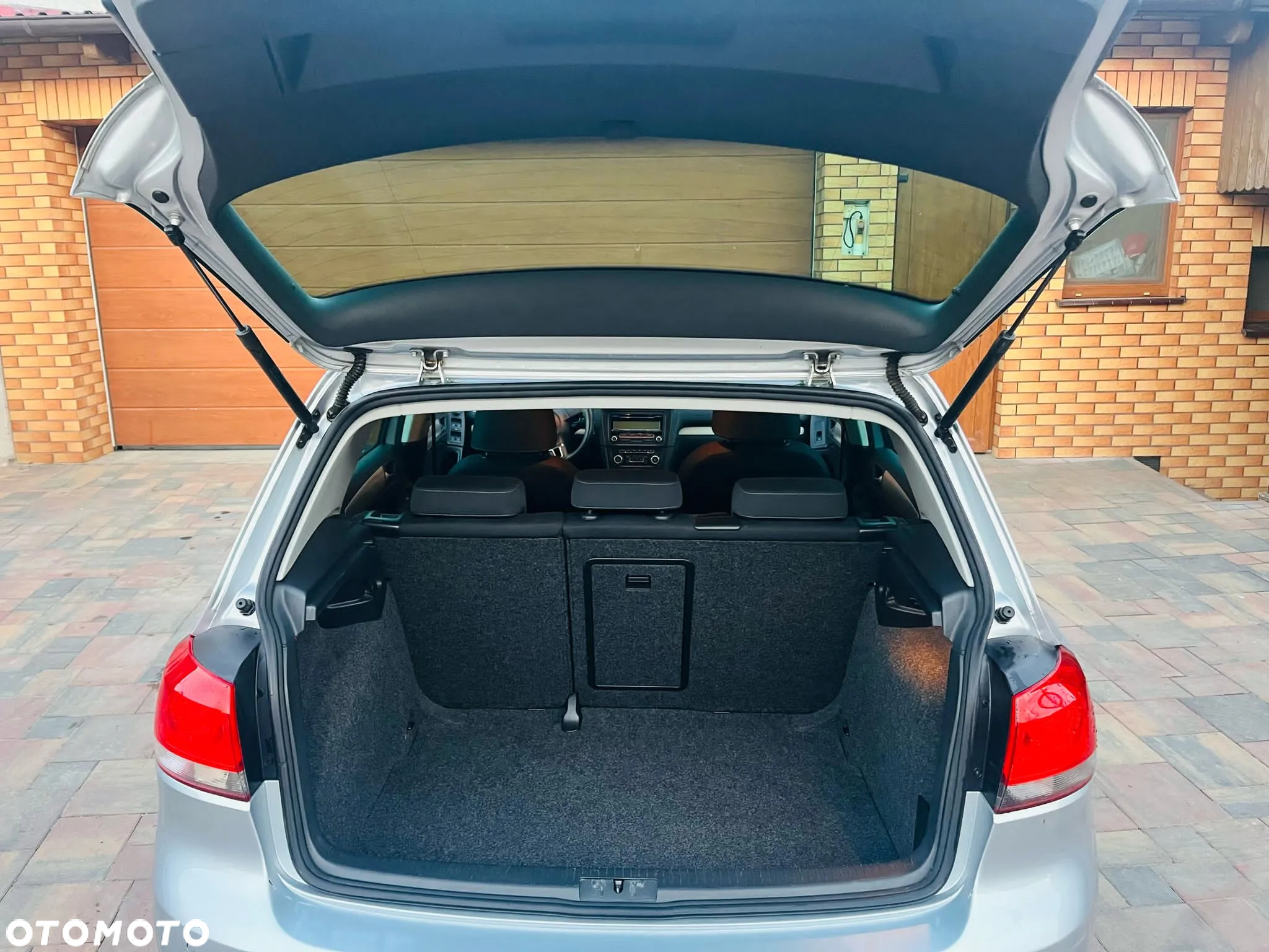 Volkswagen Golf VI 1.2 TSI Comfortline - 12