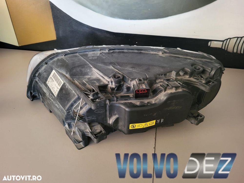 Far dreapta xenon VOLVO S80 V70 XC70 31214348 - 5