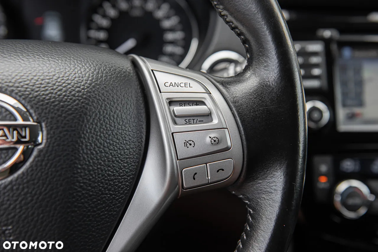 Nissan Qashqai 1.6 dCi ALL-MODE 4x4i TEKNA - 21