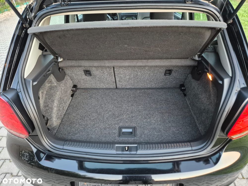 Volkswagen Polo - 22