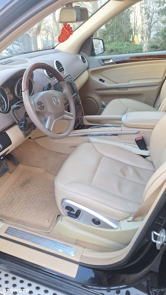 Mercedes-Benz GL 450 4Matic 7G-TRONIC - 4