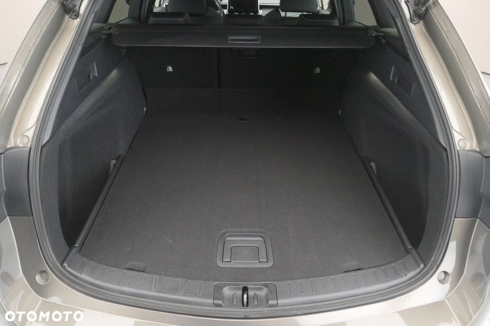Toyota Corolla 1.8 Hybrid Comfort - 16