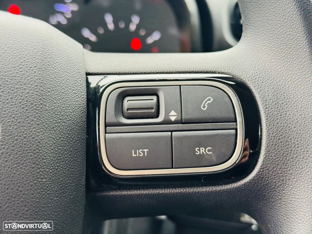Citroën C3 1.2 PureTech Shine - 22