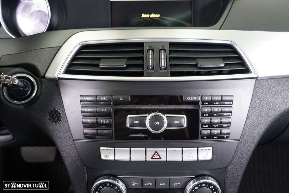 Mercedes-Benz C 180 BlueEFFICIENCY 7G-TRONIC - 27