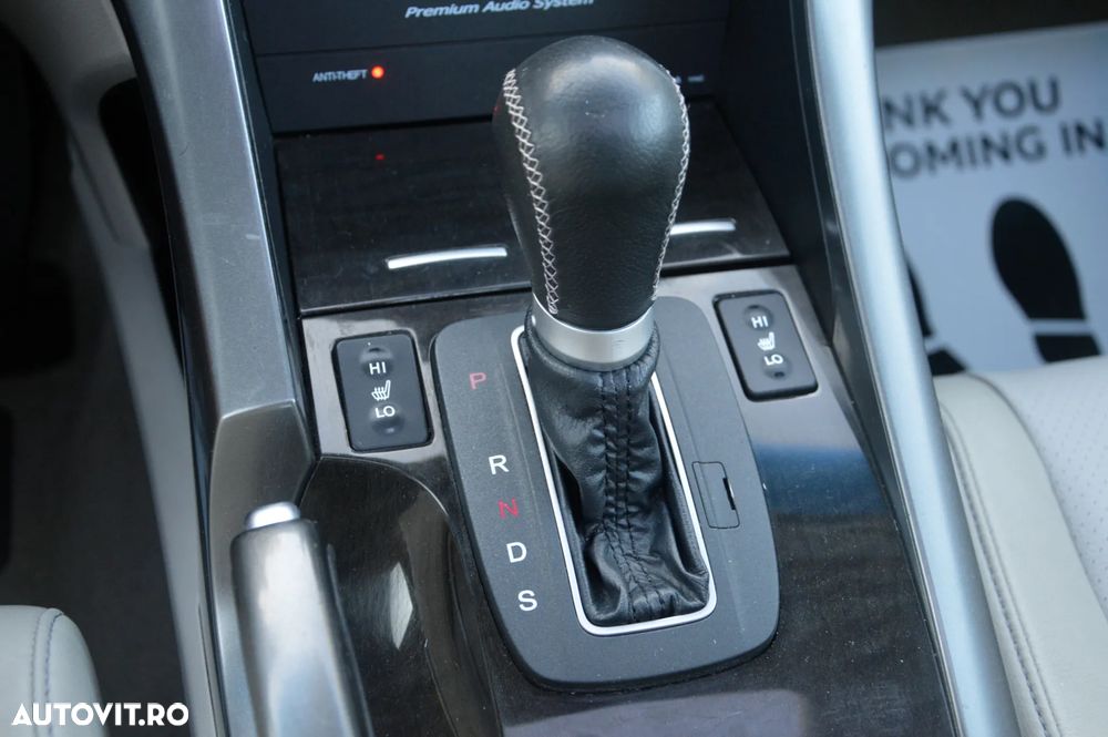 Honda Accord 2.2 i-DTEC AT Executive Navi - 28