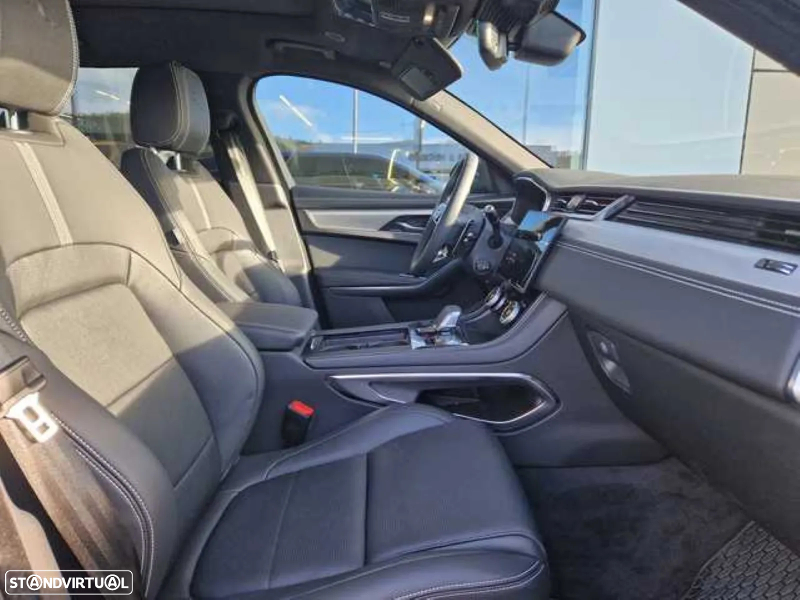 Jaguar F-Pace 2.0 P400e AWD R-Dynamic S - 3