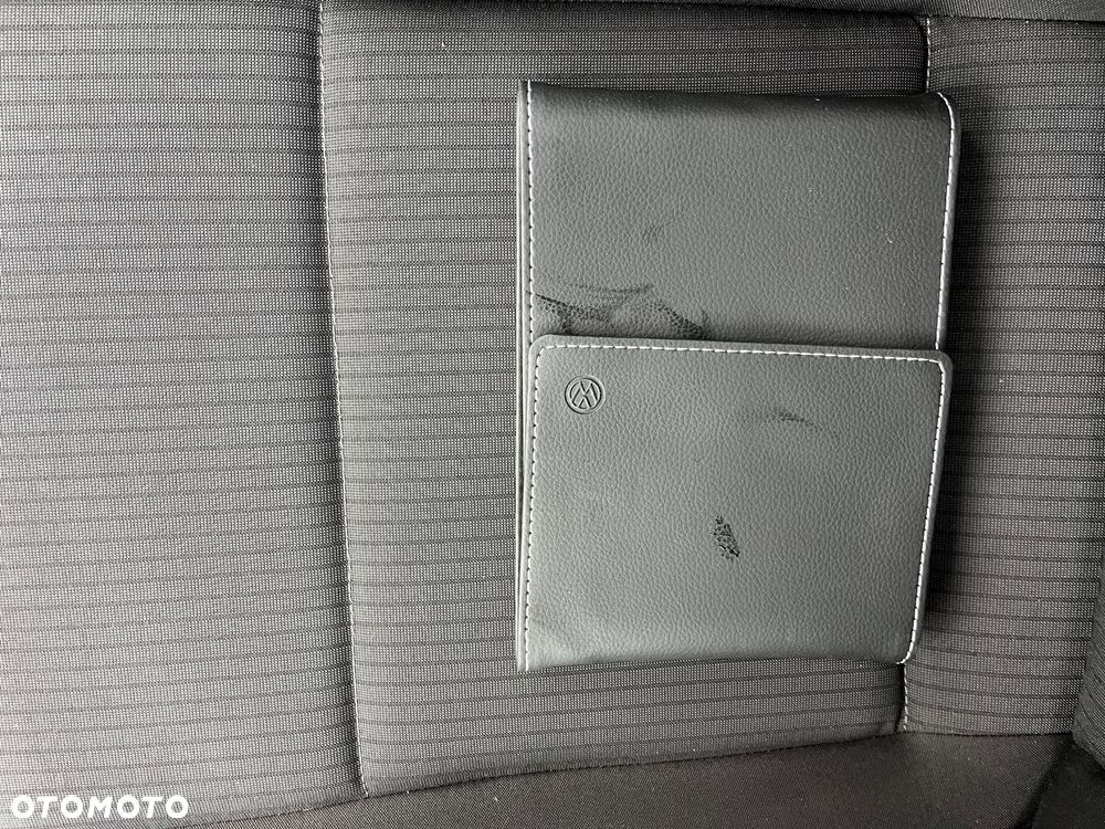 Volkswagen Golf Variant 2.0 TDI Sound - 19