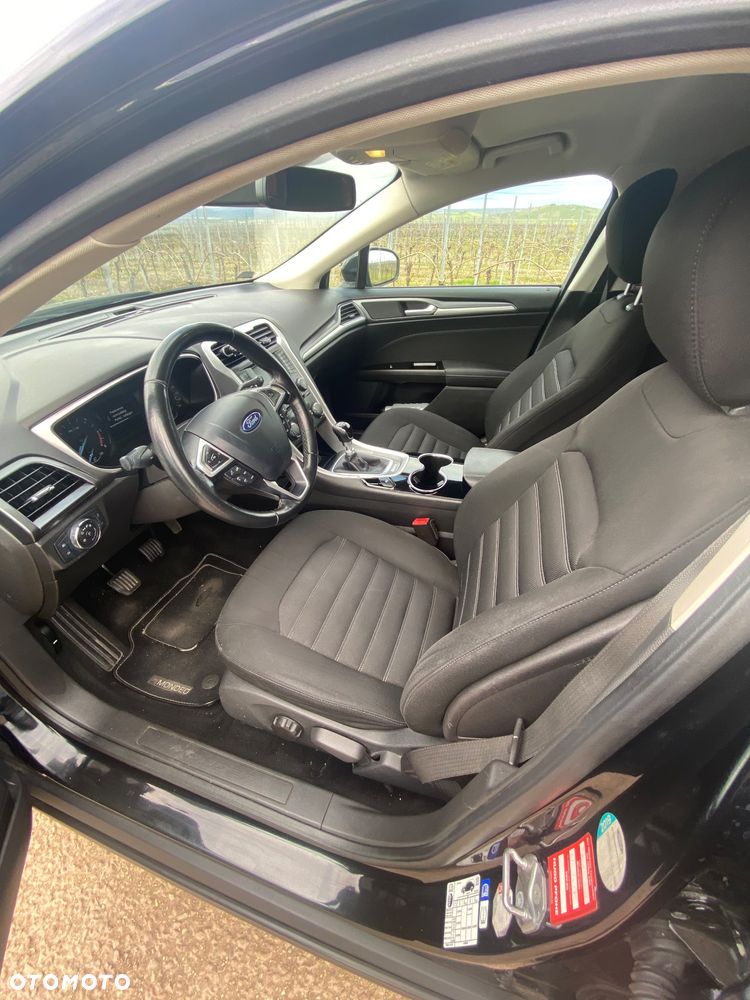 Ford Mondeo ver-1-5-tdci-start--stopp-titanium - 11
