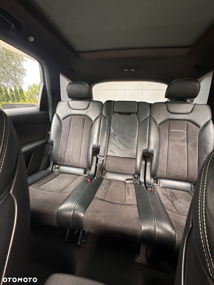 Audi Q7 - 11