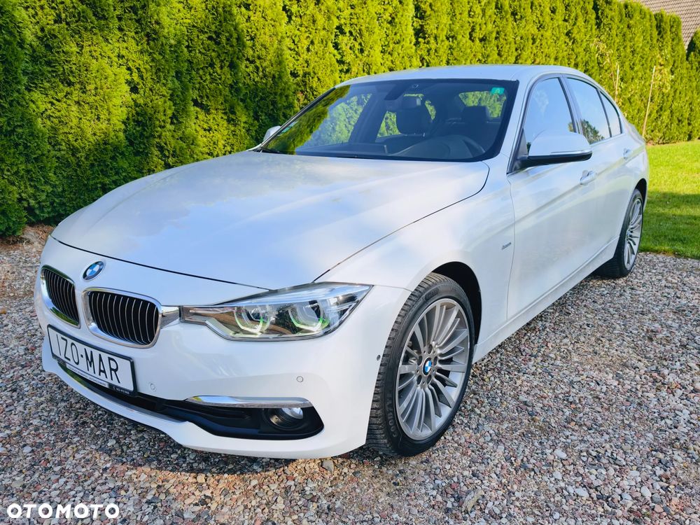 BMW Seria 3 320d xDrive Luxury Line - 1