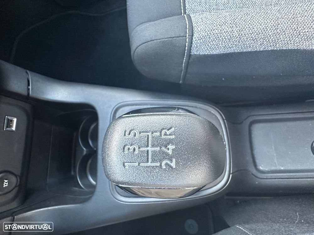 Citroën C3 1.2 PureTech C-Series - 21