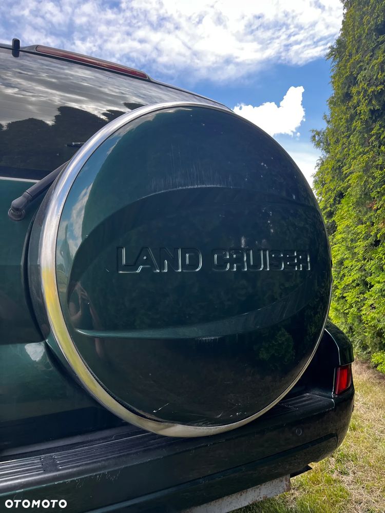 Toyota Land Cruiser - 6