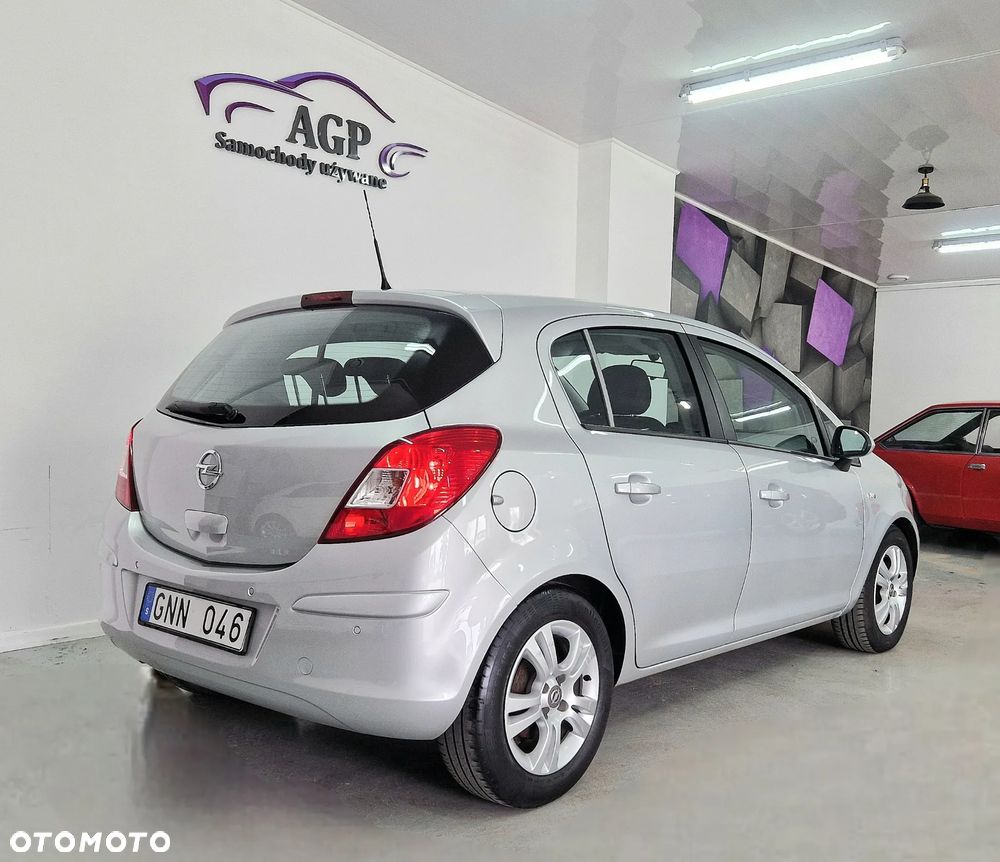 Opel Corsa - 13