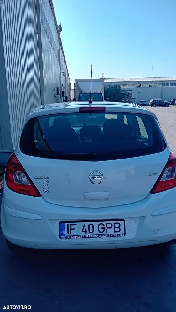 Opel Corsa 1.3 CDTI Enjoy - 4