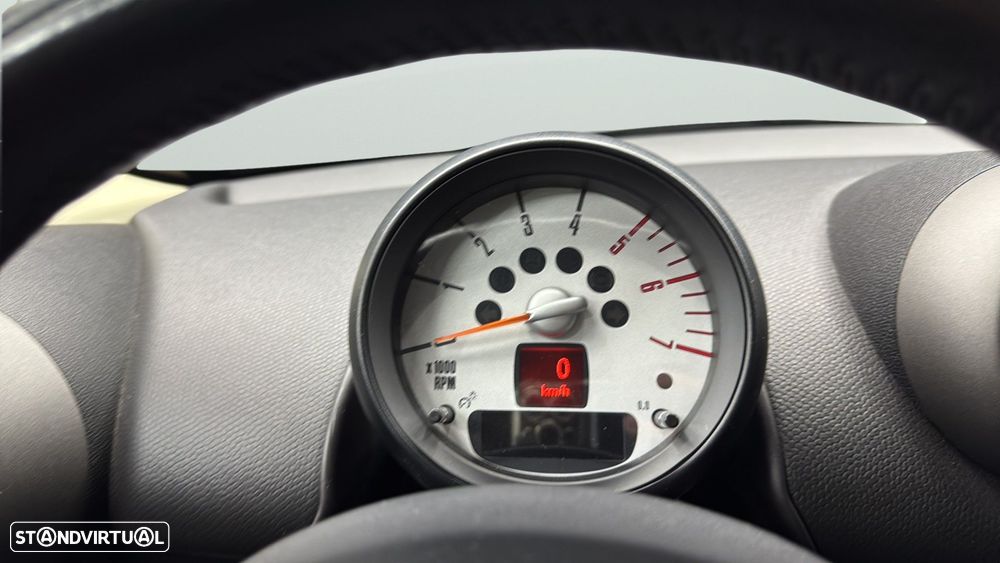 MINI Countryman Cooper D - 14