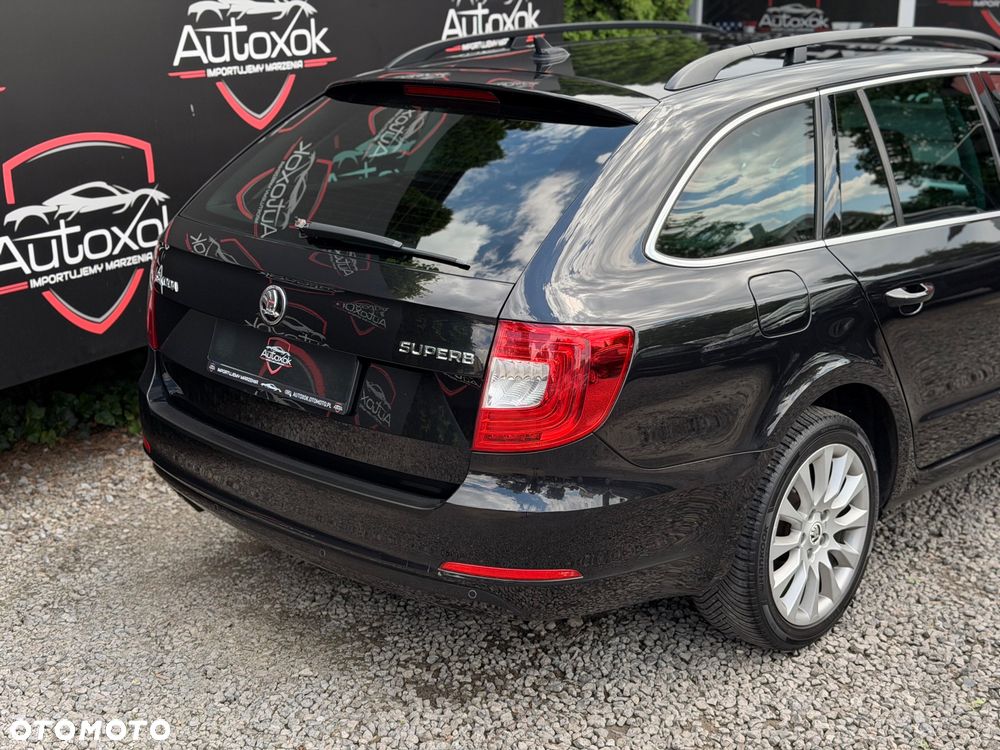 Skoda Superb 2.0 TDI DSG Ambition - 14