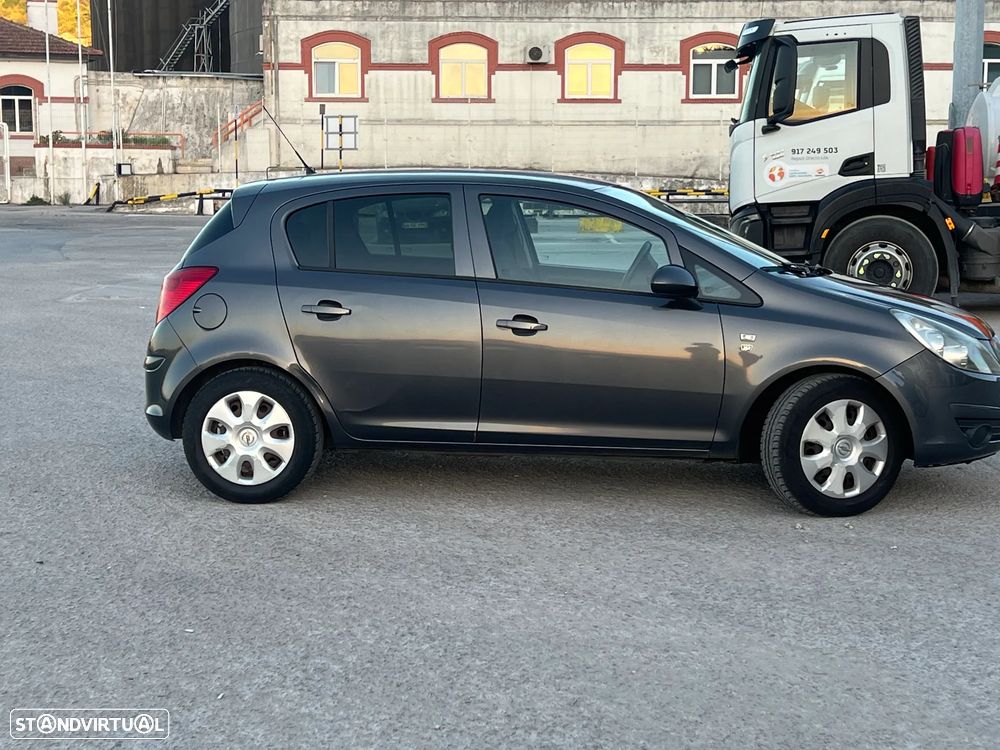 Opel Corsa - 17