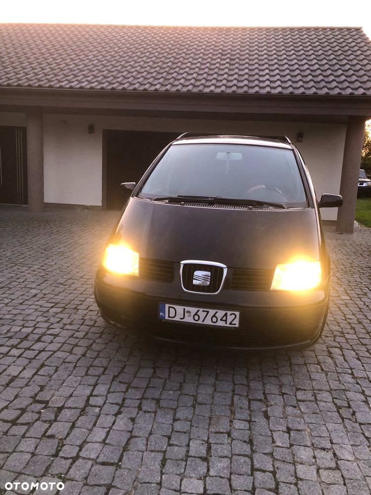 Seat Alhambra 2.0 Reference - 3