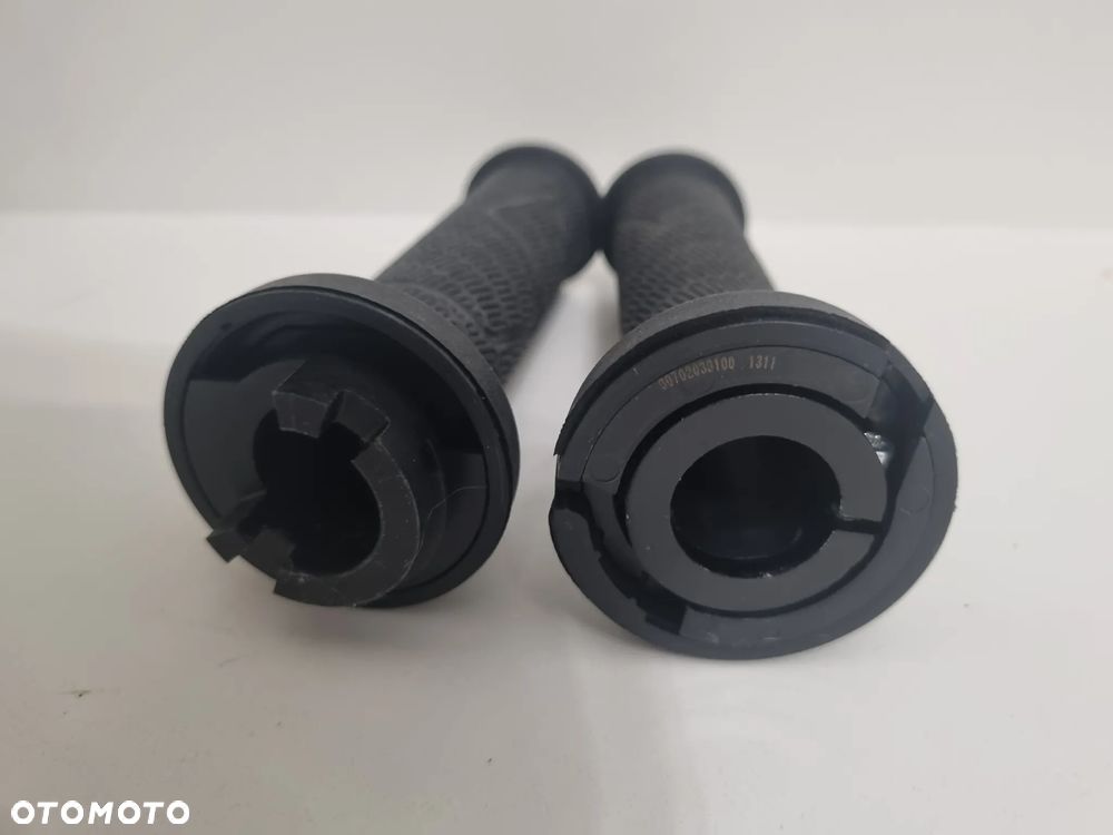 KTM  DUKE 790 890 SUPER DUKE 1290 Manetki Griff Rękojmie Manetki 60702039100 - 3
