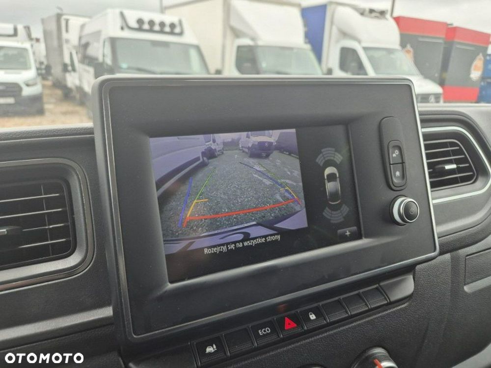 Renault Master - 25