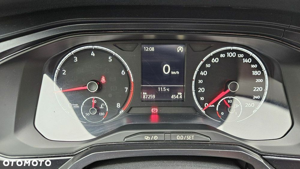 Volkswagen Polo 1.0 TSI Style - 25
