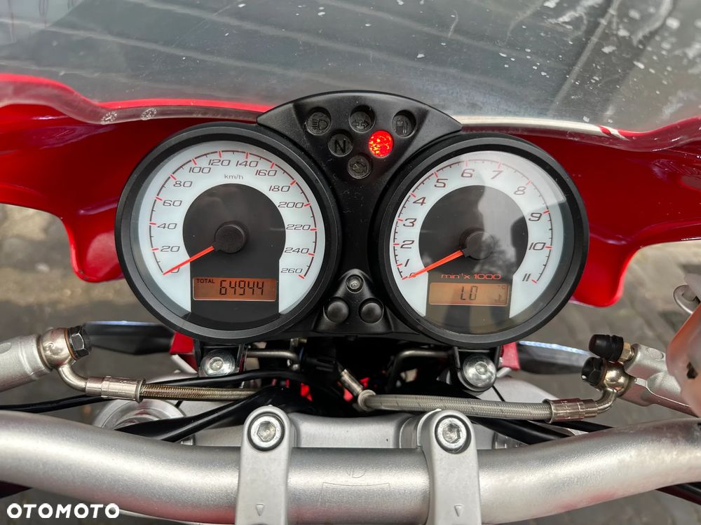Ducati Monster - 8