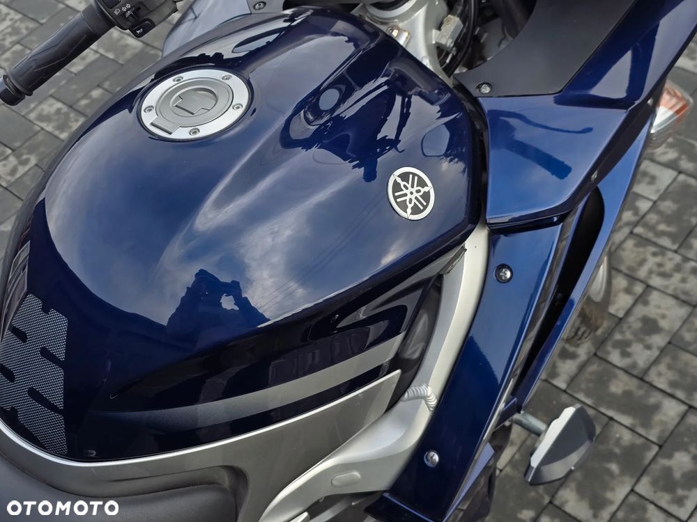 Yamaha FJR - 23