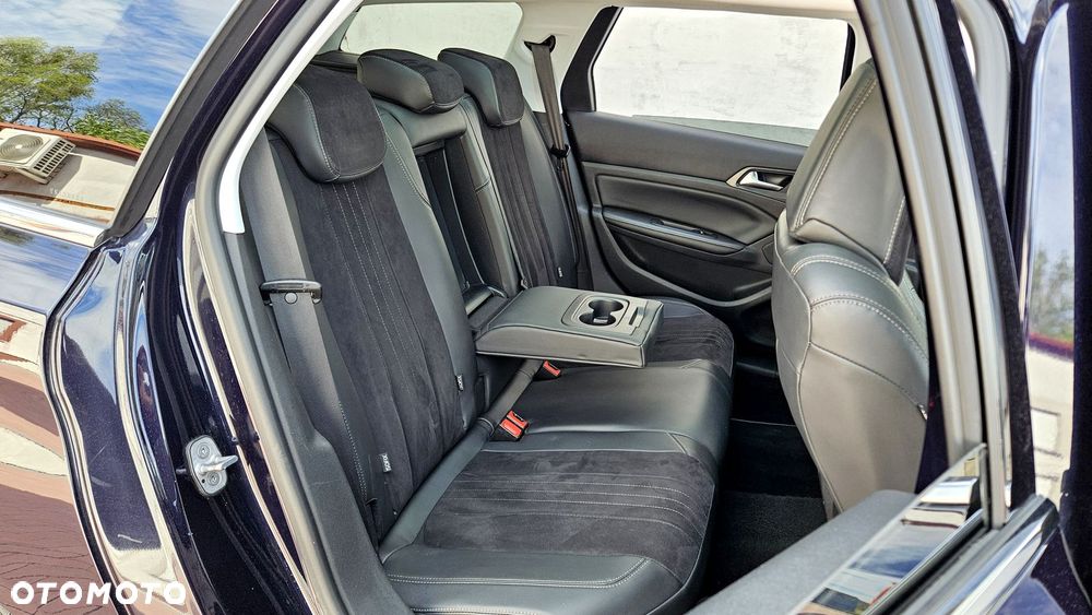 Peugeot 308 155 THP Premium - 9