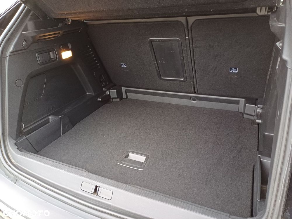 Peugeot 3008 1.2 PureTech GT Pack S&S EAT8 - 35