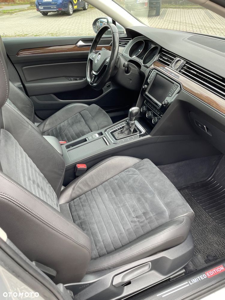 Volkswagen Passat Variant 2.0 TDI SCR DSG Highline - 28