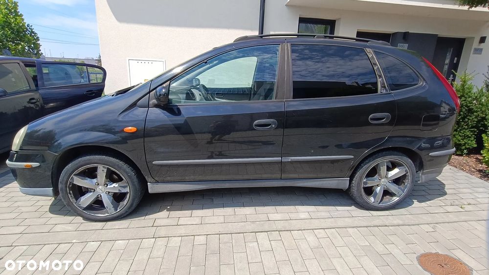 Nissan Almera - 7