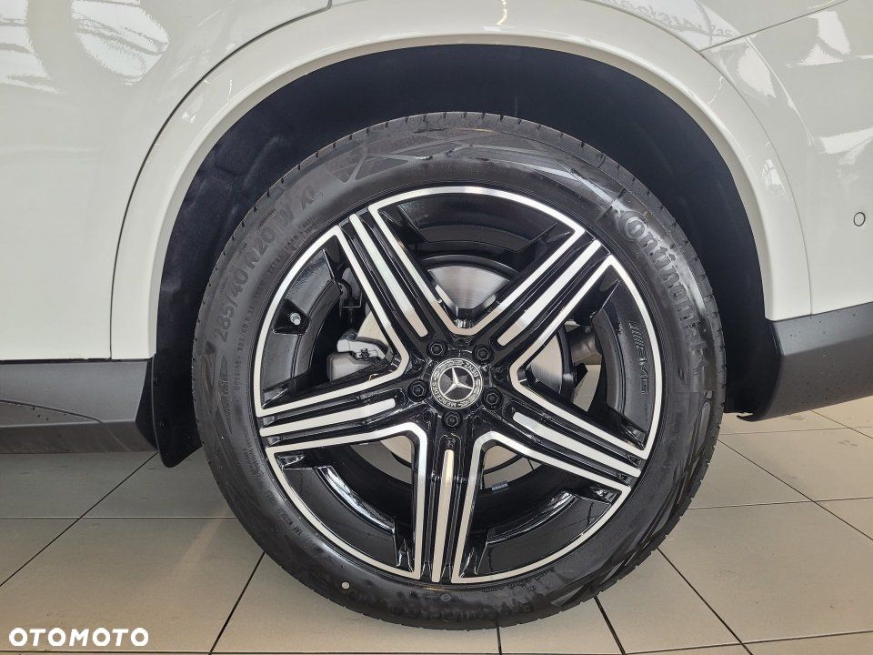 Mercedes-Benz GLC - 7