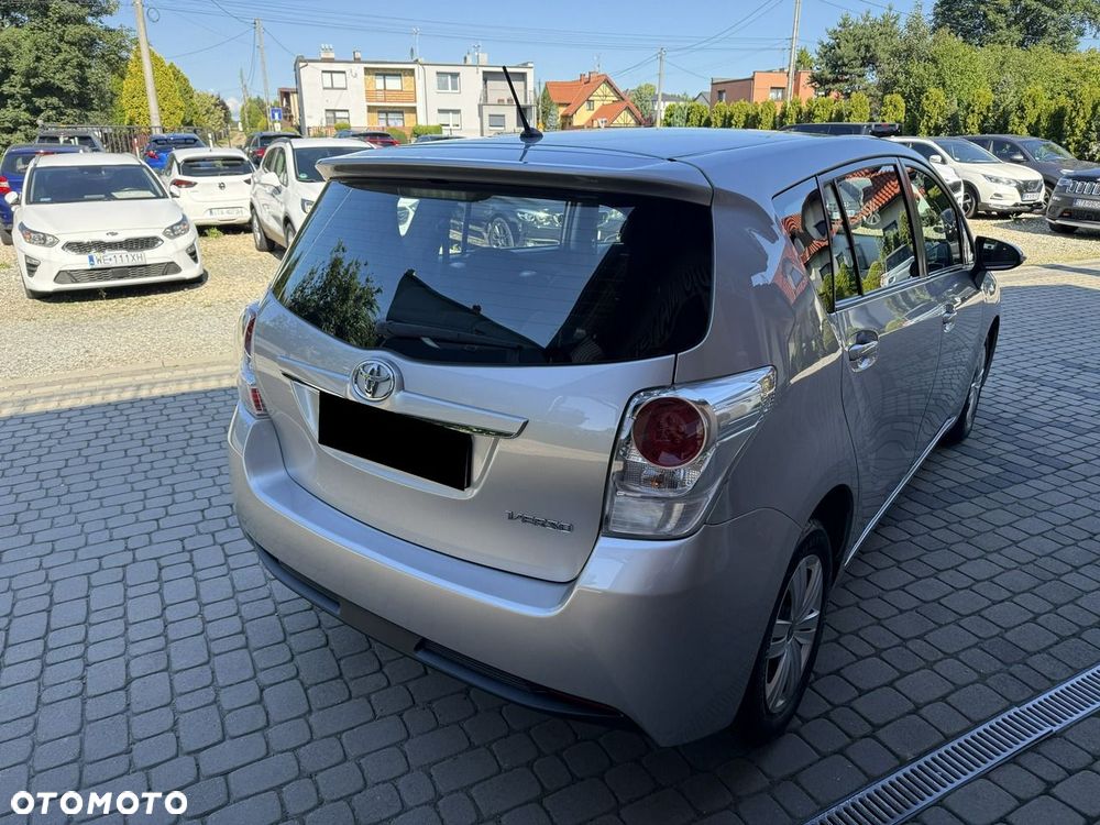 Toyota Verso 1.6 D-4D Active 7os EU6 - 7