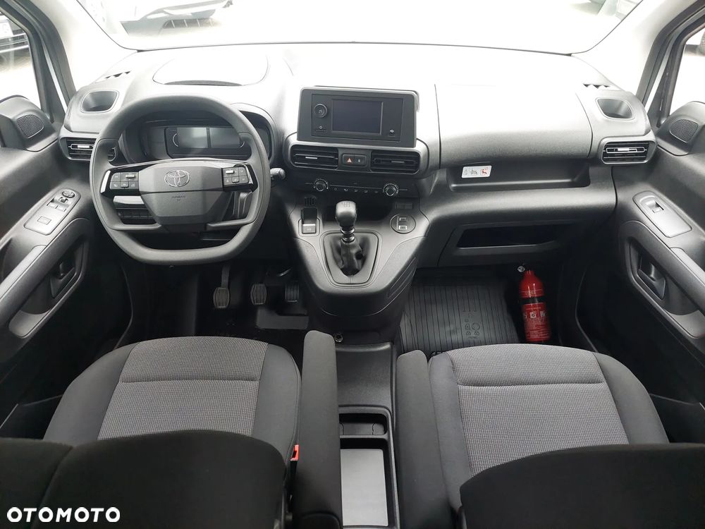 Toyota Proace City - 12