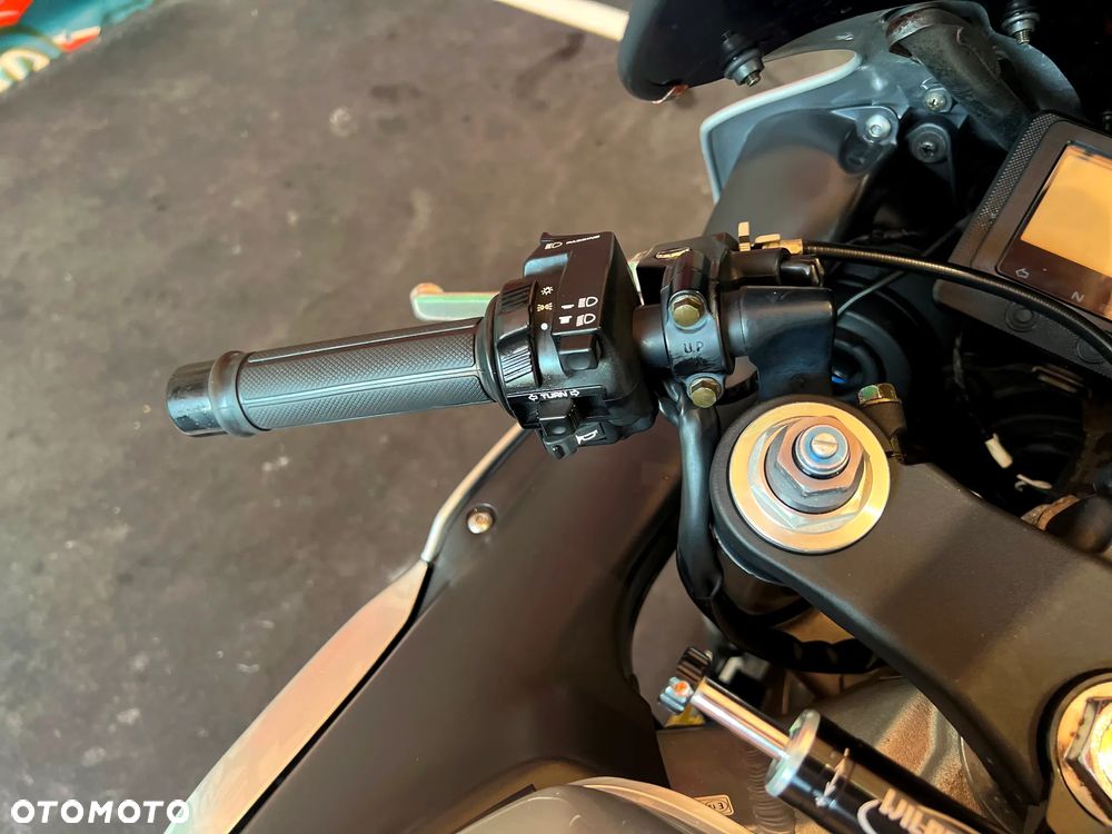 Honda CBR - 22