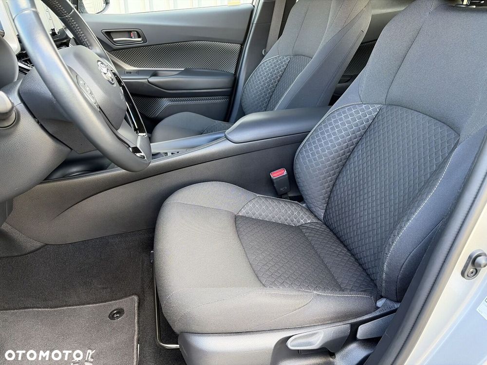 Toyota C-HR 1.8 Hybrid GPF Comfort - 12