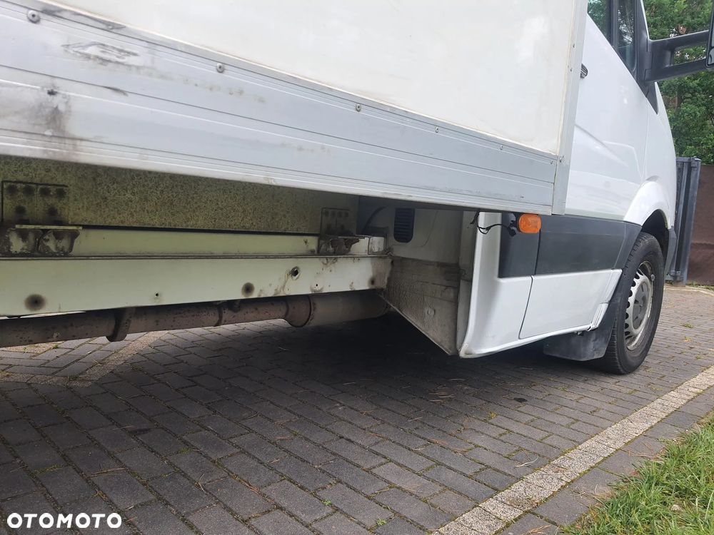Mercedes-Benz Sprinter - 5