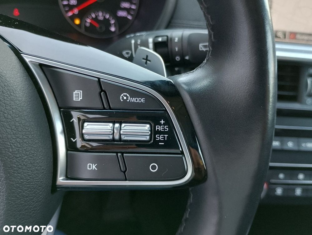 Kia Optima 1.6 T-GDI L DCT - 19