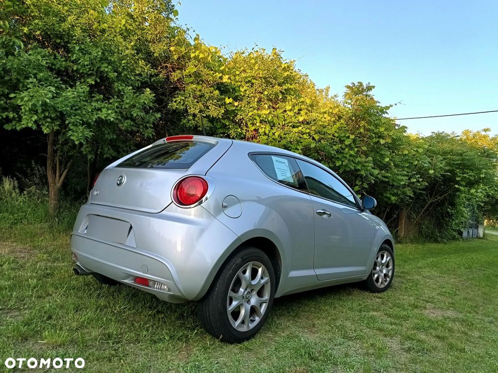 Alfa Romeo Mito 1.4 MultiAir Distinctive - 13