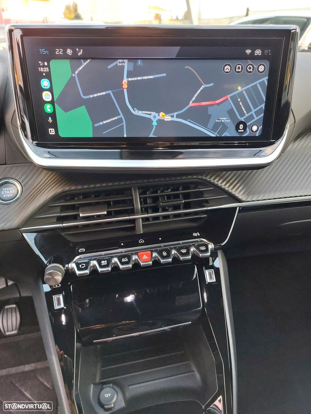 Peugeot 2008 1.2 PureTech Allure - 16