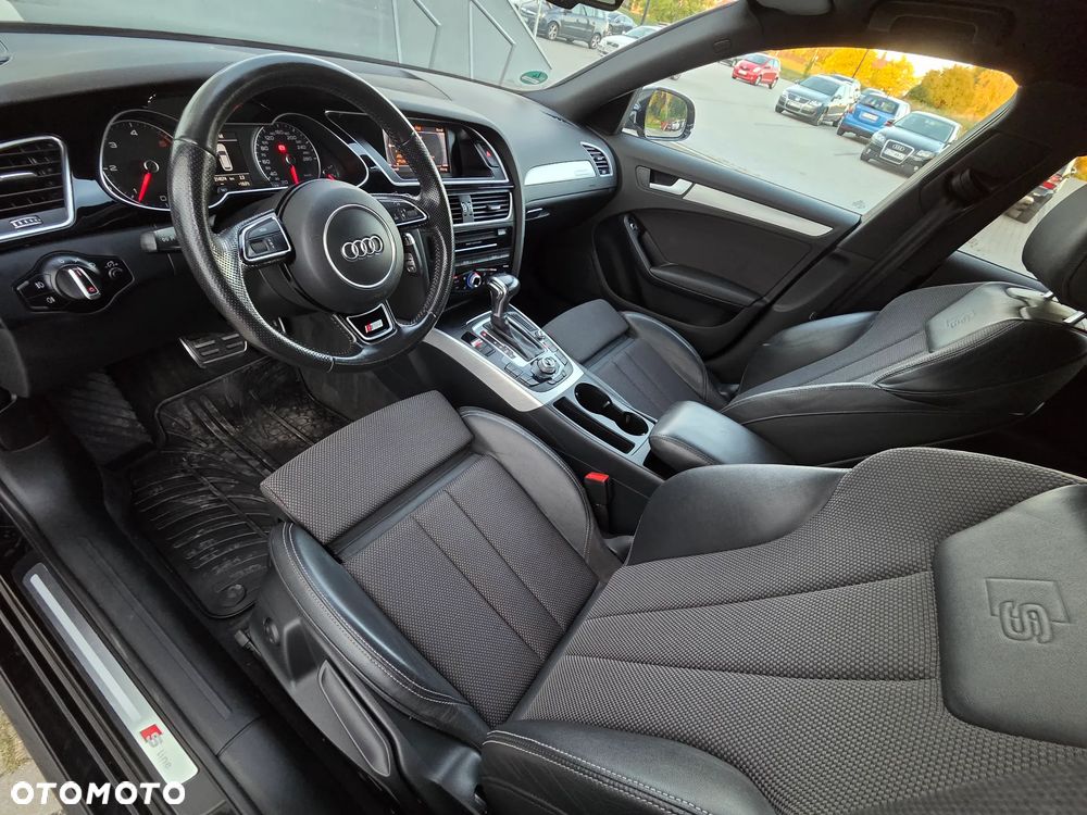 Audi A4 Avant 2.0 TDI DPF clean diesel quattro S tronic S line Sportpaket - 24