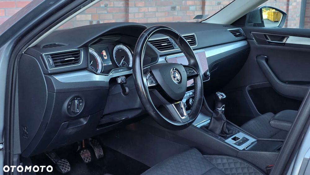 Skoda Superb 1.5 TSI ACT Ambition - 6