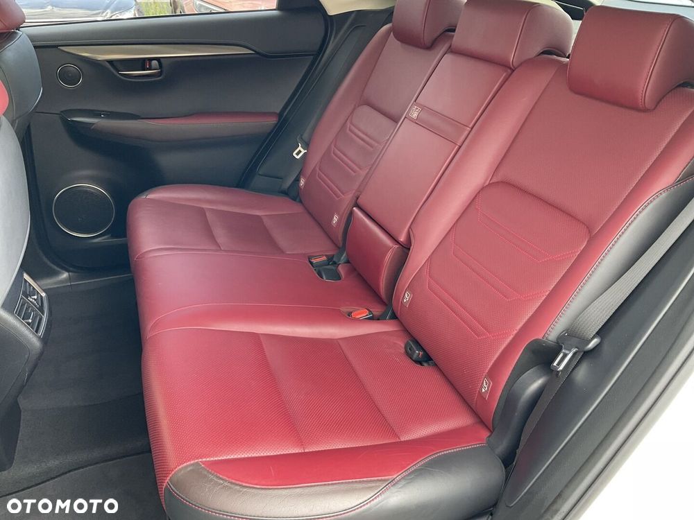 Lexus NX 300h Comfort AWD - 15