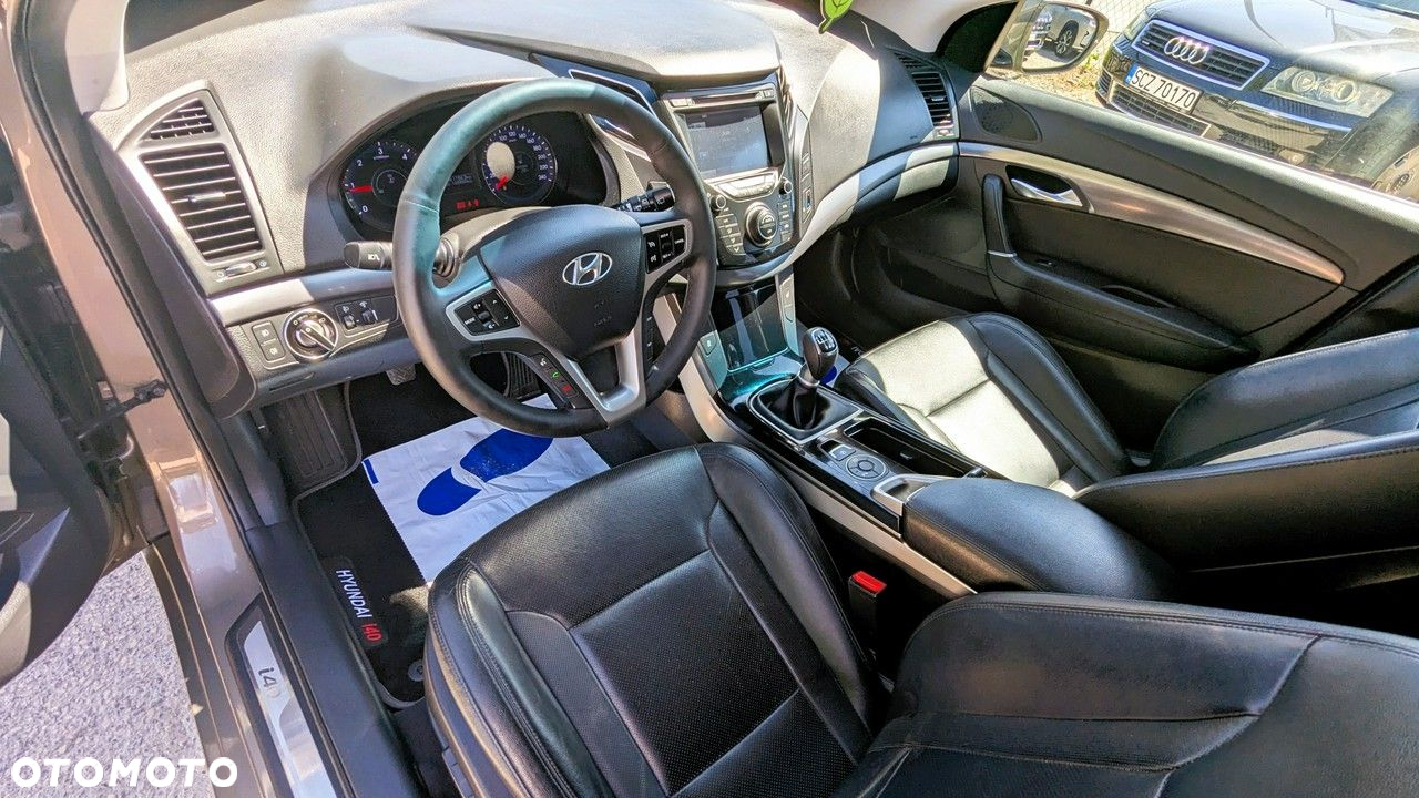 Hyundai i40 - 14