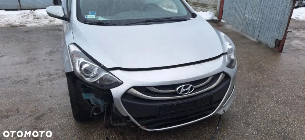 HYUNDAI I30 II 1,6 crdi silnik - 7