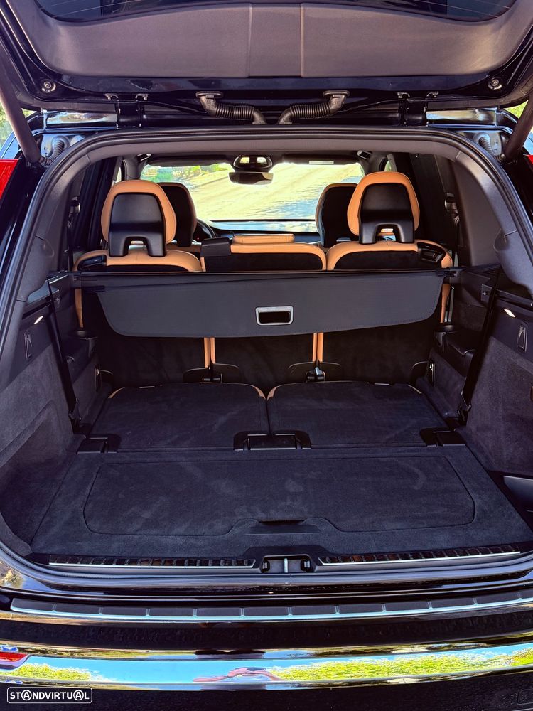 Volvo XC 90 D5 AWD Geartronic RDesign - 13