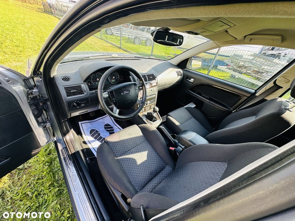 Ford Mondeo - 6