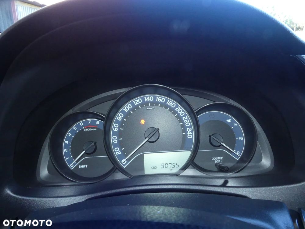 Toyota Auris 1.33 VVT-i Premium - 6