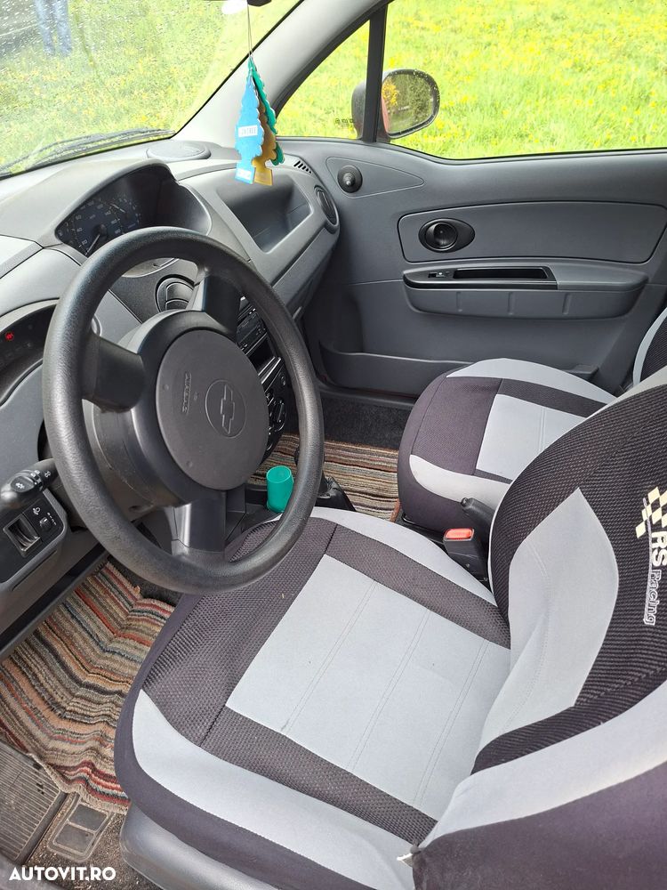 Chevrolet Spark - 12