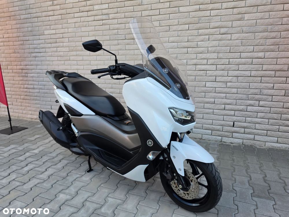 Yamaha NMAX - 9